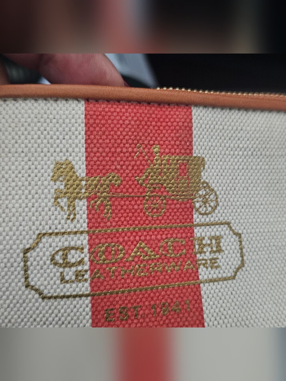 NIB Coach Cream and Red Linen and Leather Wristlet with Heritage Stripe Full Inc - Picture 7 of 15